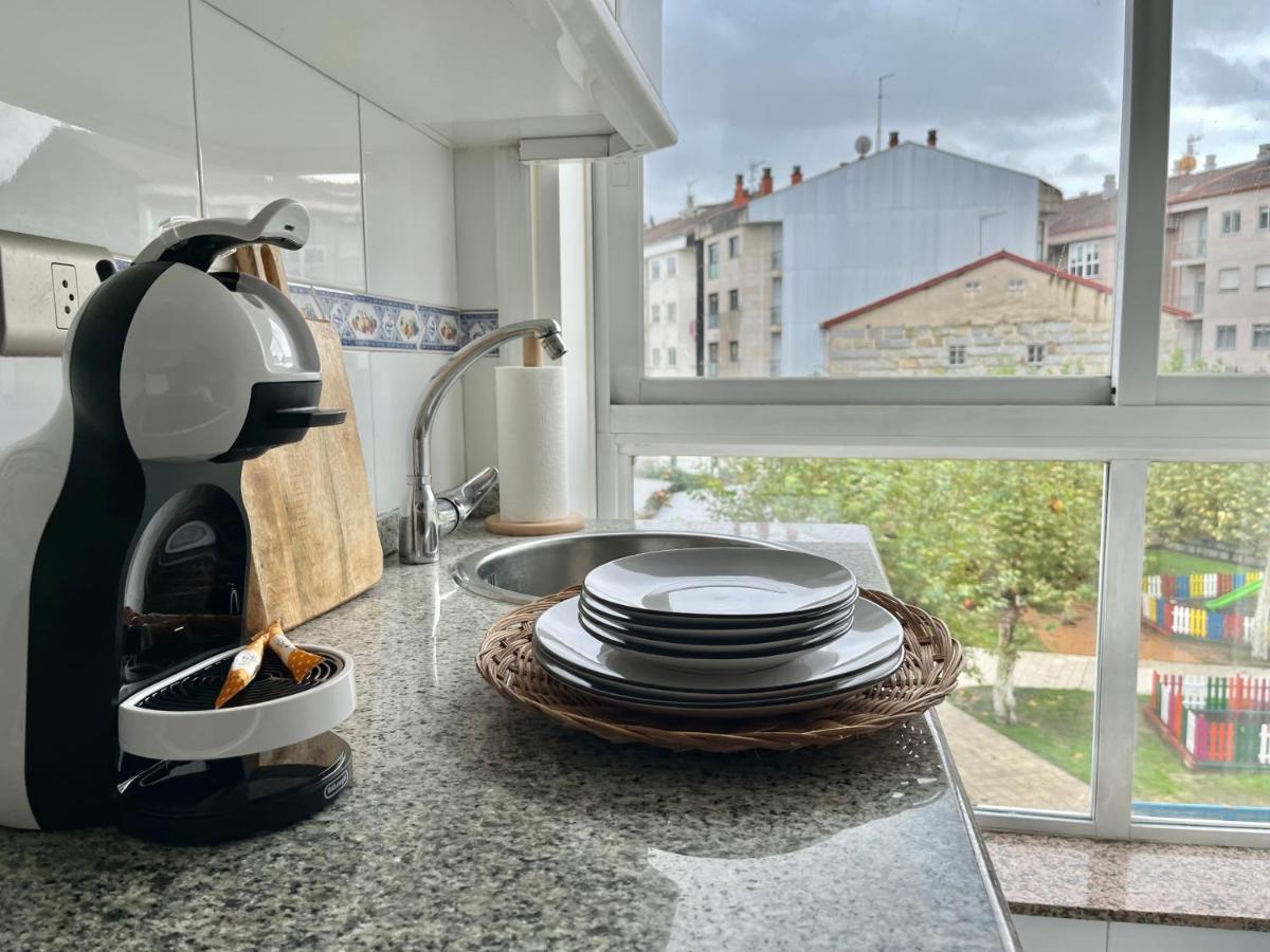 Nuevo Piso En Couto Apartment Ourense Bagian luar foto